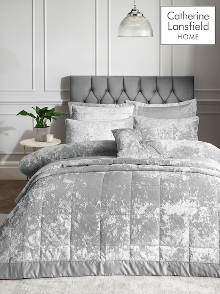 Catherine Lansfield Silver Crushed Velvet Bedspread (399729) | €99