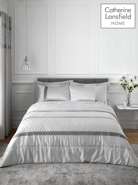 Catherine Lansfield Silver Sequin Cluster Bedspread (400761) | €119