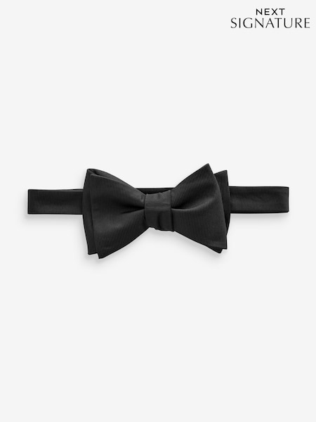 Black Signature Self Tie Silk Bow Tie (402016) | 49 QAR