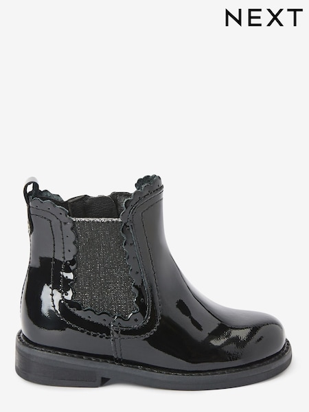 Black Patent Leather - Little Luxe™ Scallop Chelsea Boots (402152) | € 18 - € 21