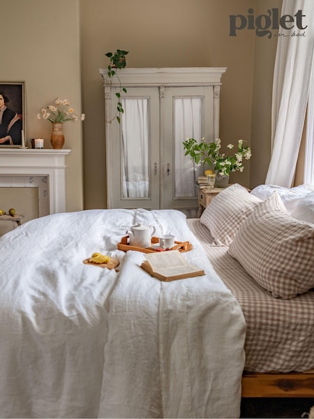 Piglet in Bed Mushroom Gingham Linen Fitted Sheet (403027) | €65 - €98