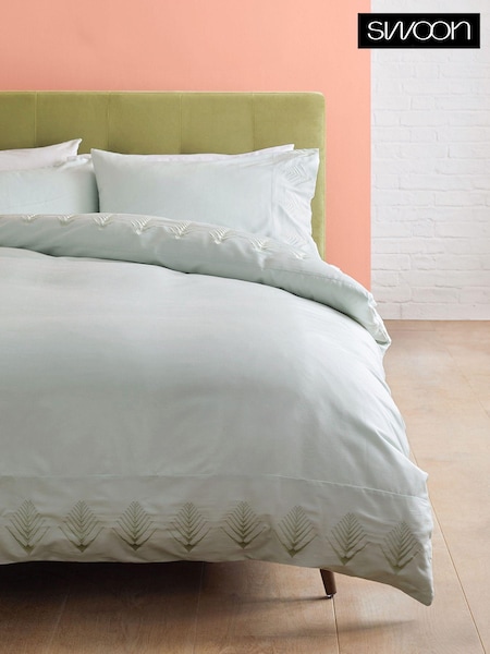 Swoon Mint Green 220 Thread Count 100% Cotton Waltz Duvet Cover and Pillowcase Set (404570) | €26 - €46