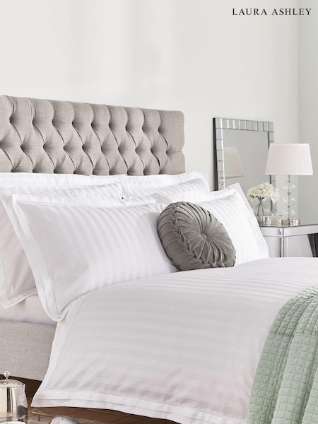 Laura Ashley White Shalford 100% Cotton Duvet Cover And Pillowcase Set (404647) | €99 - €179