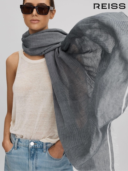 Reiss Dixie Modal Blend Yarn Dyed Scarf (405754) | kr1 850