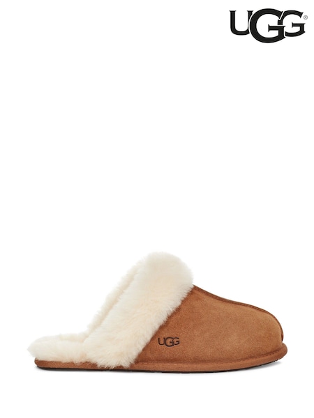 UGG Chestnut Brown Scuffette ll Slippers (409358) | €114