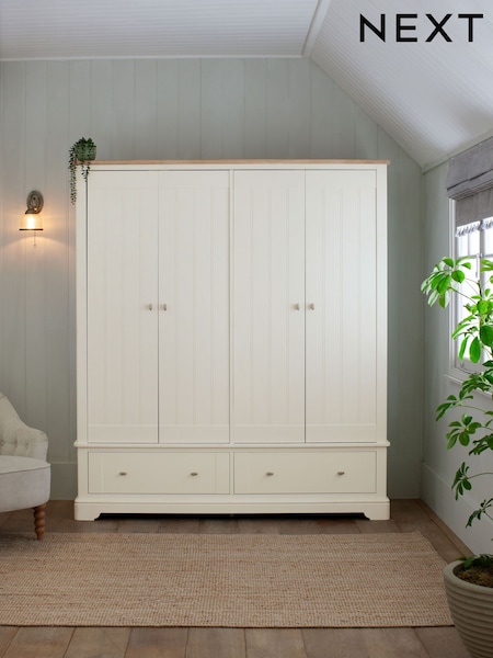 Chalk White Hampton Painted Oak 4 door, 2 drawers Wardrobe (416821) | €2,450