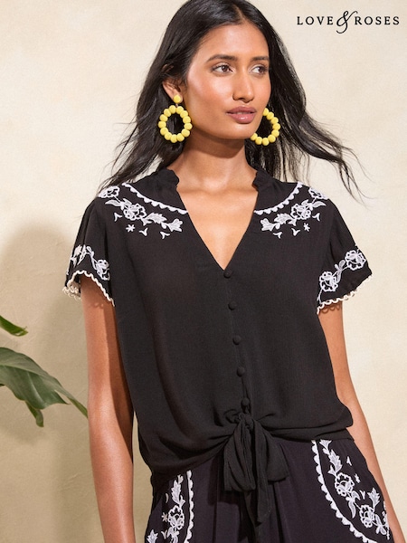 Love & Roses Black Embroidered Petite Embroidered Short Sleeve Tie Detail Shell Top (418497) | €26