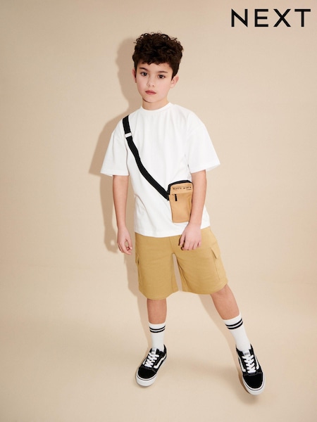 White/ Stone Utility Bag Short Sleeves 100% Cotton T-Shirt and Shorts Set (3-16yrs) (429605) | €5 - €7