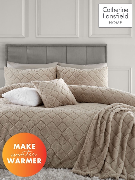 Catherine Lansfield Natural Soft Diamond Cosy and Warm Fleece Duvet Cover Set (446791) | 148 QAR - 322 QAR