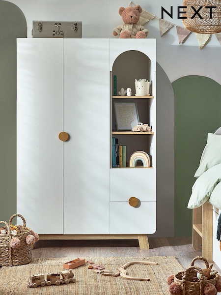 White Arches Junior Kids Triple Wardrobe (458968) | €750
