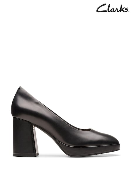 Clarks Black Patent Zoya85 Court Shoes (464014) | €69