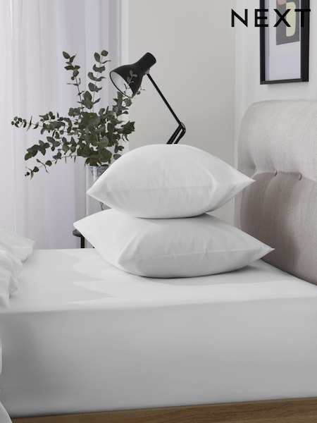 White Cool Touch 200 Thread Count Deep Fitted Bed Sheet (464165) | €20 - €29