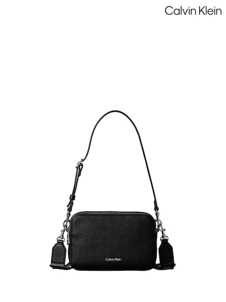 Noir - Sac à bandoulière avec logo Calvin Klein