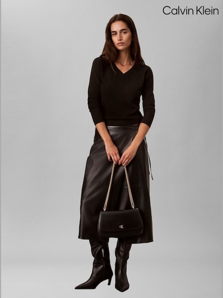 Schwarz - Calvin Klein Monogram Hardware Shoulder Bag
