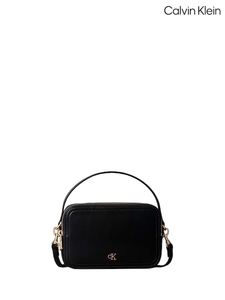 Schwarz - Calvin Klein Monogram Logo Cross-body Camera Bag