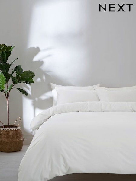 White Non Iron Simply Soft Microfibre Duvet Cover and Pillowcase Set (468031) | €13 - €33