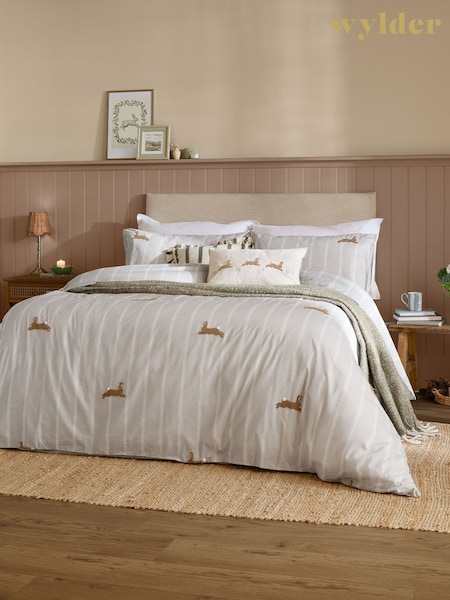 Wylder Ramble Bees Cotton Tufted Duvet Set