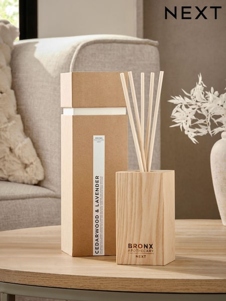 Bronx Cedarwood and Lavender 180ml Fragranced Reed Diffuser (500407) | €34