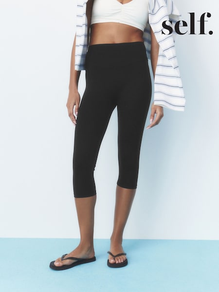 Black - Self. Capri Sports Leggings