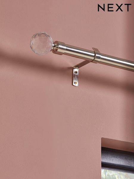 Chrome 28mm Isabel Extendable Curtain Pole Kit (517515) | €59 - €79