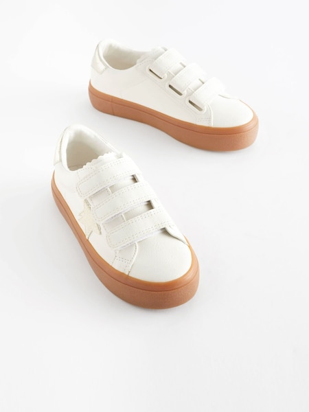 White Neutral Star Standard Fit (F) Touch Fastening Trainers (517814) | AED48 - AED65