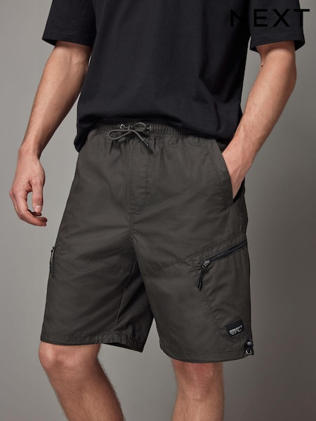 Khaki Green Utility Cargo Shorts (529305) | €12
