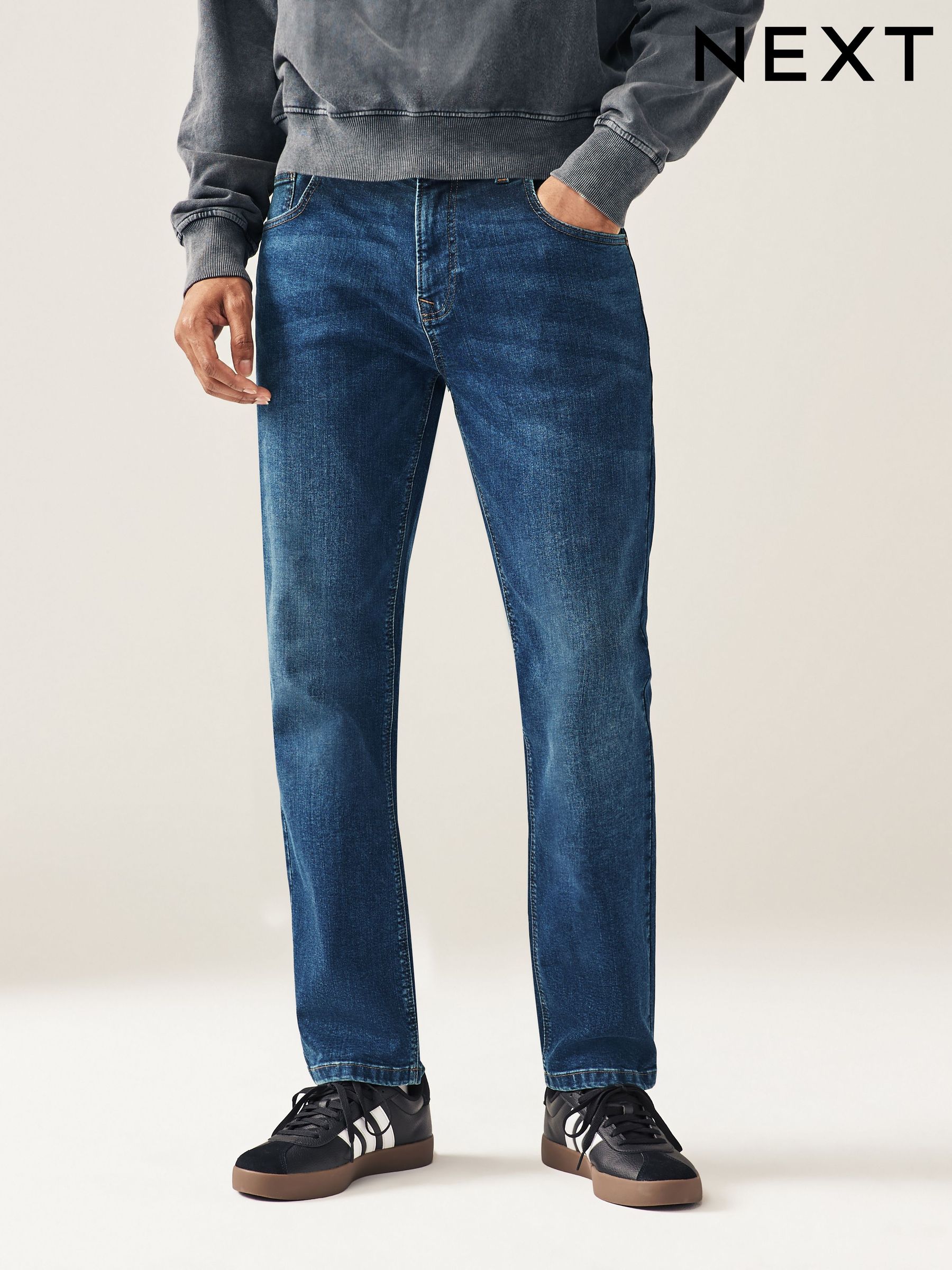 Stretch jeans with elastic waist 2025