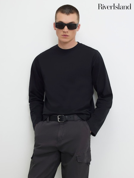 Schwarz - Regular River Island Regular Fit Essential T-shirt