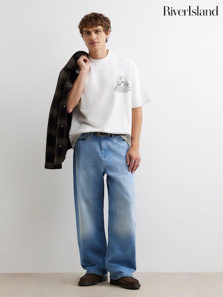 Grädde - Regular River Island Oversized Graphic Outlaw T-shirt