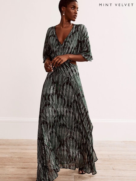 Mint Velvet Green Lexi Print Cut Out Maxi Dress (532369) | €89