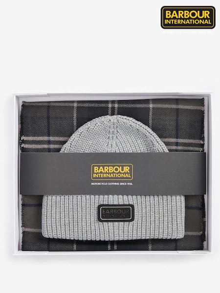 Barbour® International Sweeper Beanie Hat and Check Scarf Boxed Gift Set (534342) | 38 €