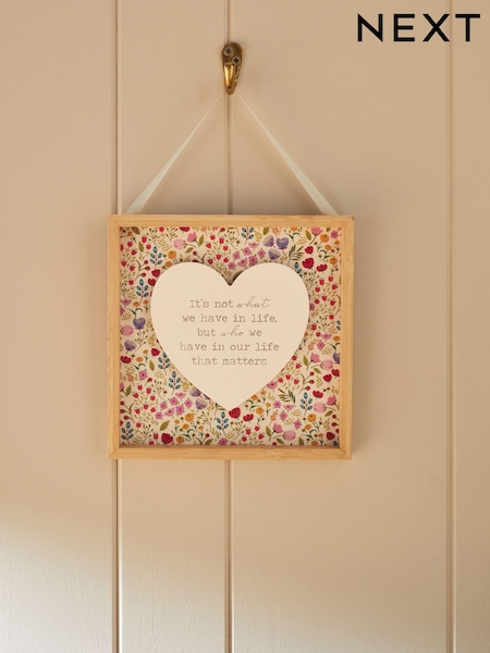 Ditsy Print Heart Slogan Hanging Decoration (542848) | €9