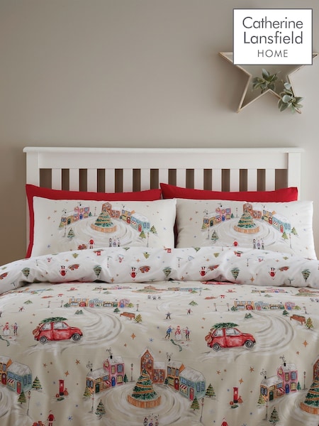 Catherine Lansfield Natural Christmas Town Reversible Duvet Cover Set (547830) | €24 - €40