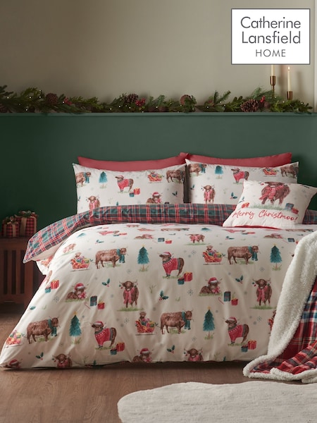 Catherine Lansfield Christmas Highland Cow Reversible Duvet Cover And Pillowcase Set