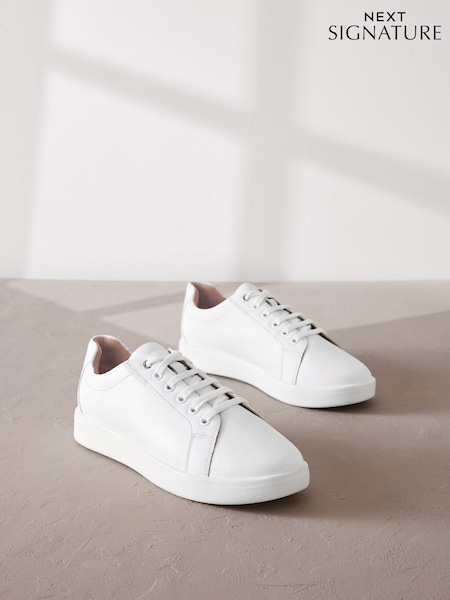 أبيض - Signature Leather Lace-up Trainers (550925) | ‏210 د.إ.‏
