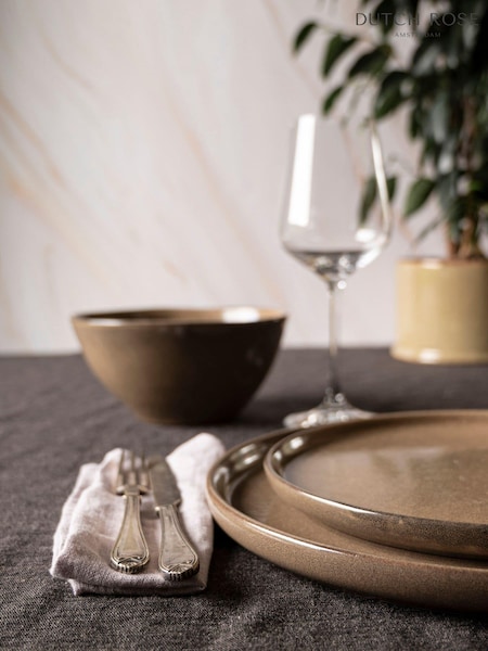 Dutch Rose Set of 4 Camel Serenity Plates 18cm (554564) | €49