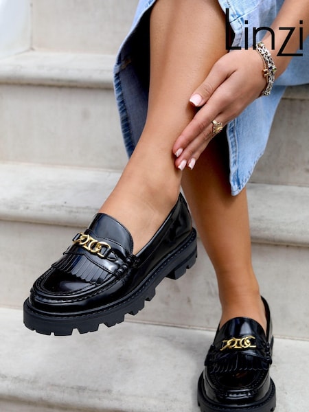 Linzi Black Remy Loafers with Fringe Detail And Gold Chain (554642) | €50