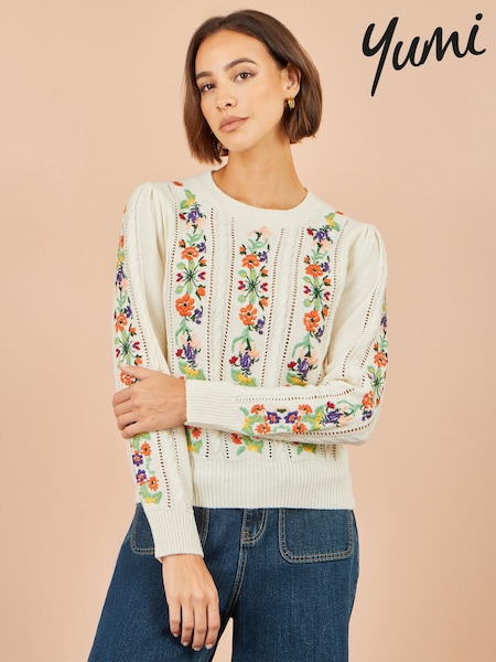 Crema - Suéter de punto de ochos con bordado floral de Yumi