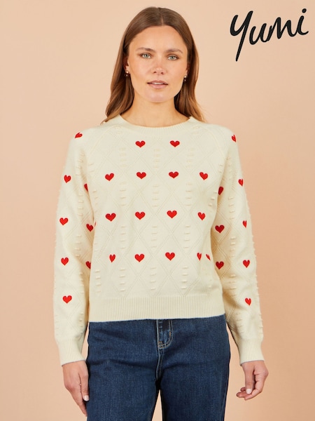Crema - Suéter con corazones bordados de Yumi