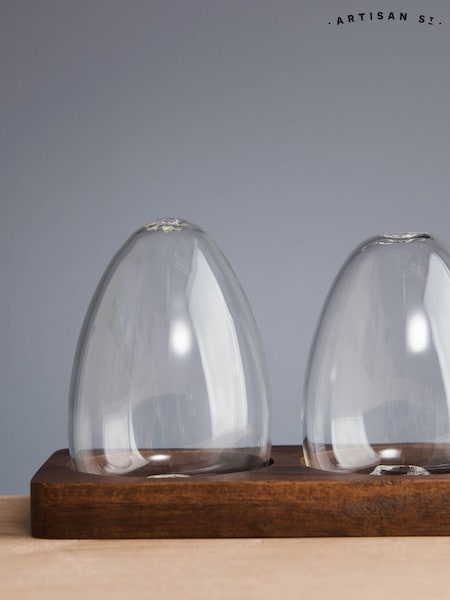 Artisan Street Clear Unfilled Glass Salt And Pepper Shakers In A Wooden Base (558332) | €20