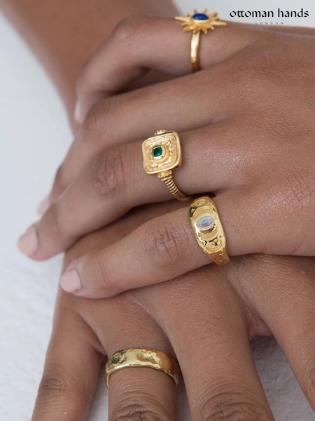 Tonalité d'or - Ottoman Hands Emerald Cz Wax Seal Ring