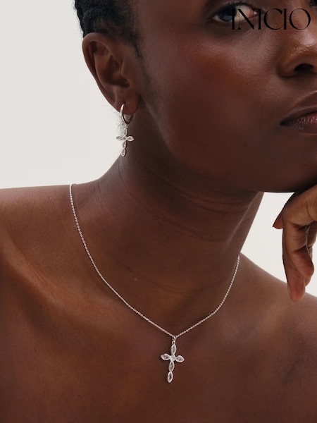 Tono plateado - Inicio Bezel Cross Necklace