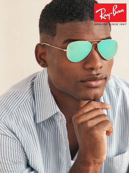Ray-Ban Medium Sunglasses (576810) | AZN 436
