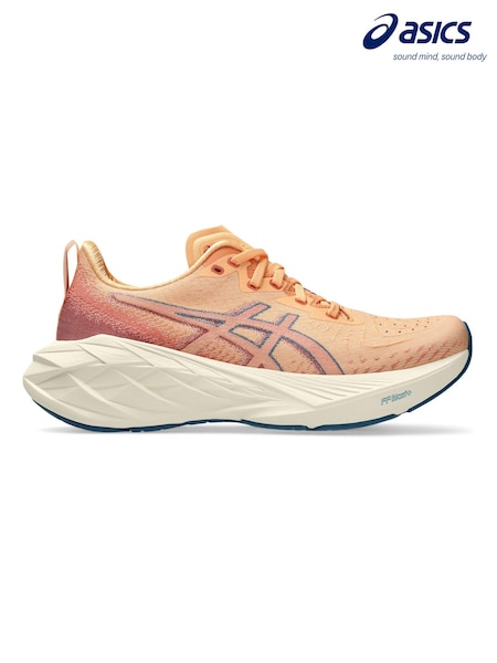 ASICS Womens Novablast 4 Trainers (576862) | €193
