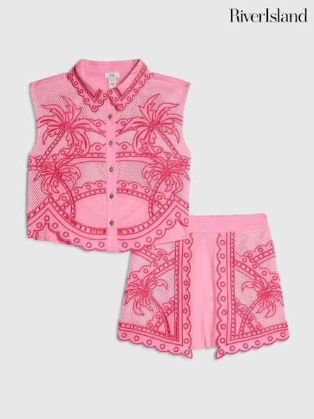 Rosa - Conjunto de camisa y pantalones cortos con aberturas y estampado de palmeras de River Island