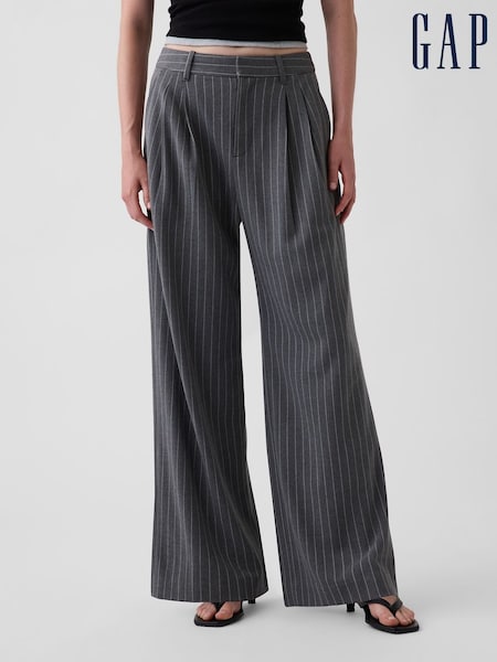 Graue Streifen - Gap 365 Bundfaltenhose aus gebürstetem Twill mit hoher Taille