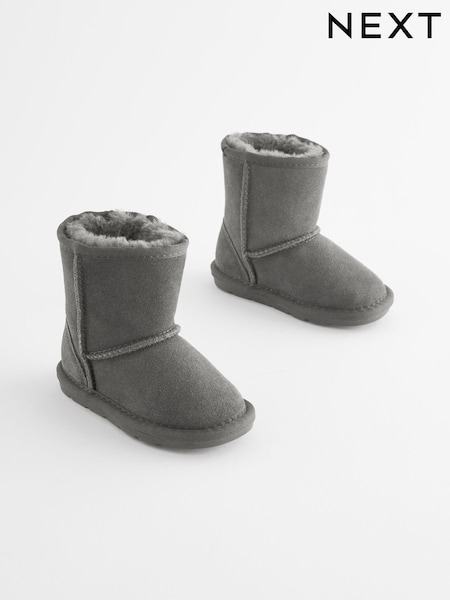 Grey Suede Warm Lined Boots (592609) | €14 - €18