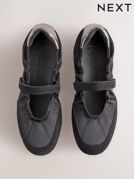 Black - Forever Comfort® Sneakerina Flats
