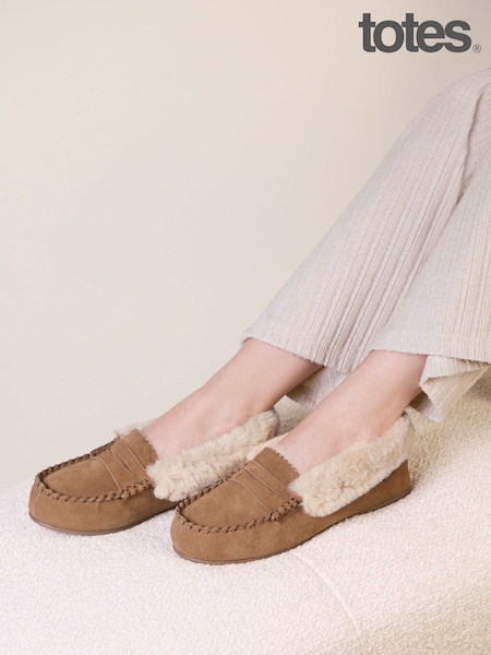 Brown - Totes Suede Moccasin Slippers With Faux Fur Lining