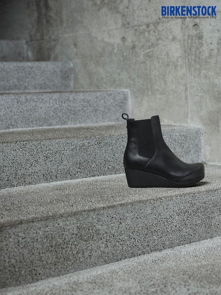Birkenstock Black Ebba Slip On Leather Boots (611447) | €132